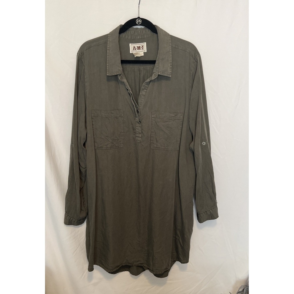 A*M*X Women's Size 2X Green Long Sleeve Tunic/Blouse Roll Tab Sleeves
